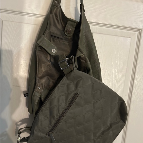 Casual Ganz Green  Tote Bag with Long Straps - Picture 4 of 10